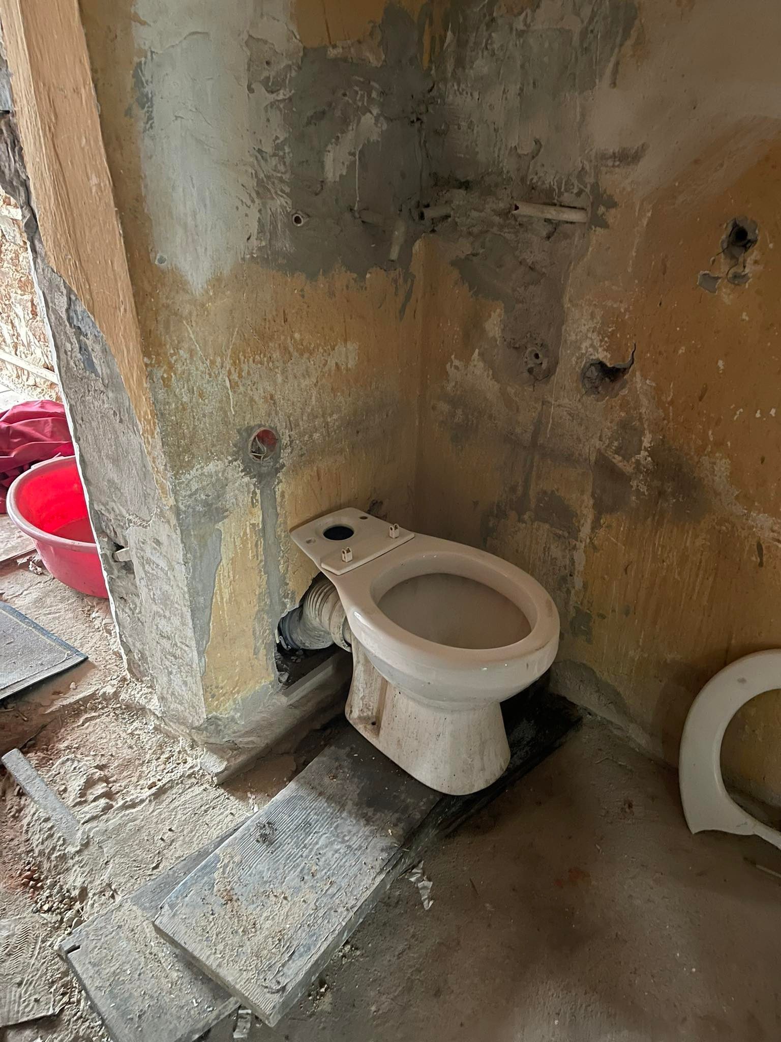 Toaleta w chorzowskiej kamienicy