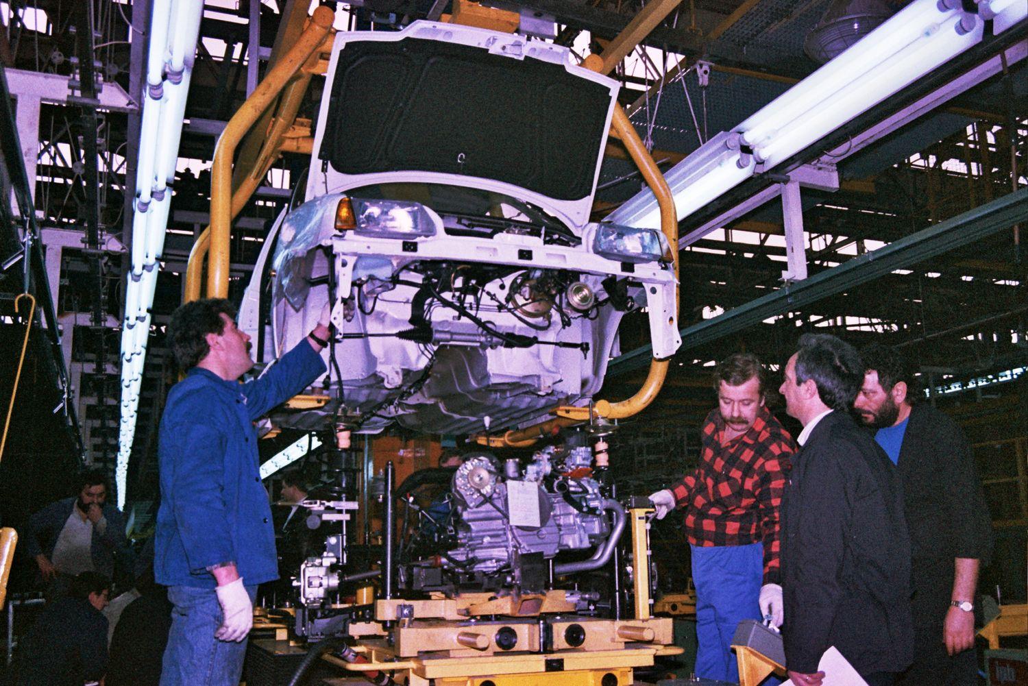 Montaż Cinquecento w tzw. preserii, rok 1991