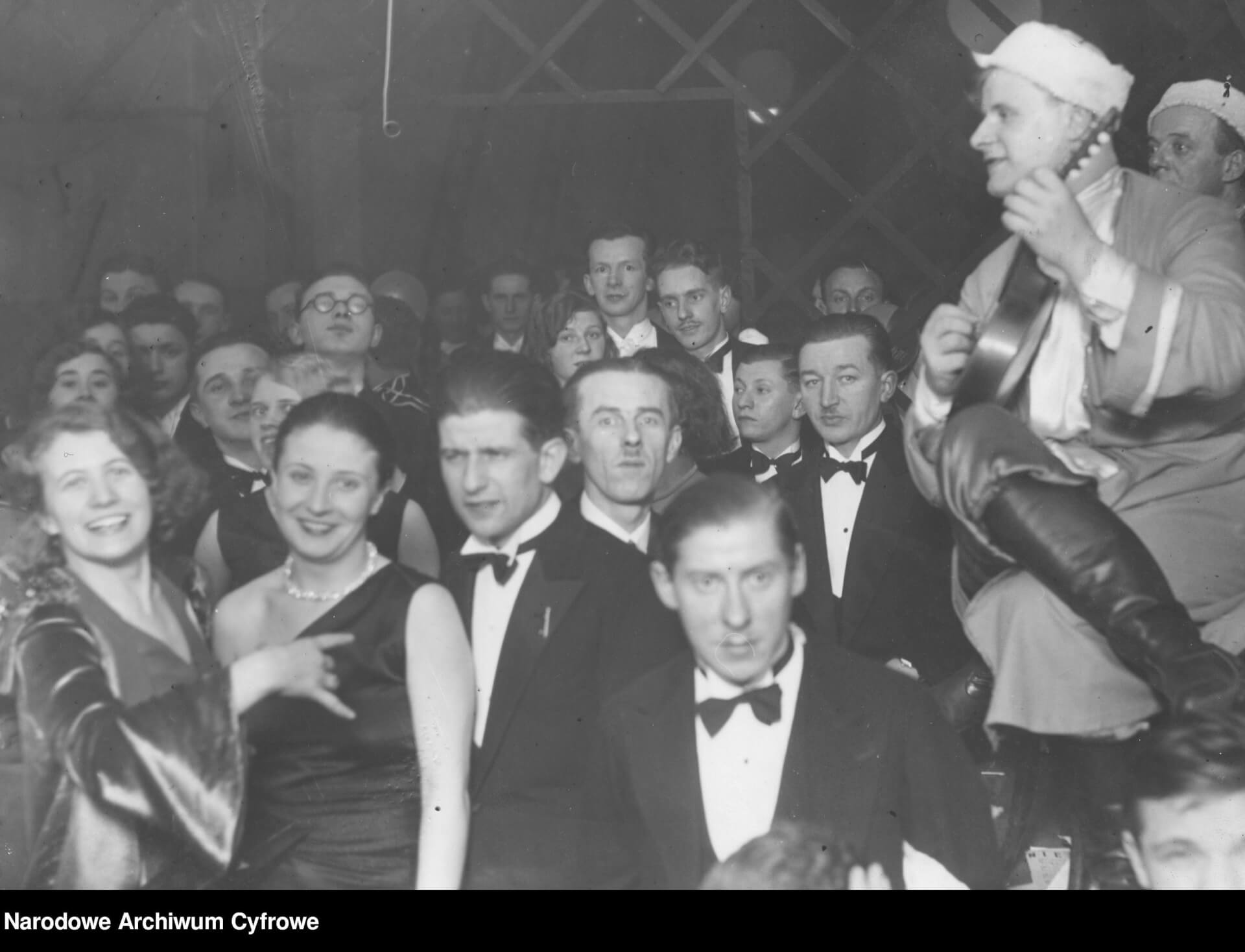 Jak bawiono się w sylwestra przed wojną na Śląsku i w Zagłębiu