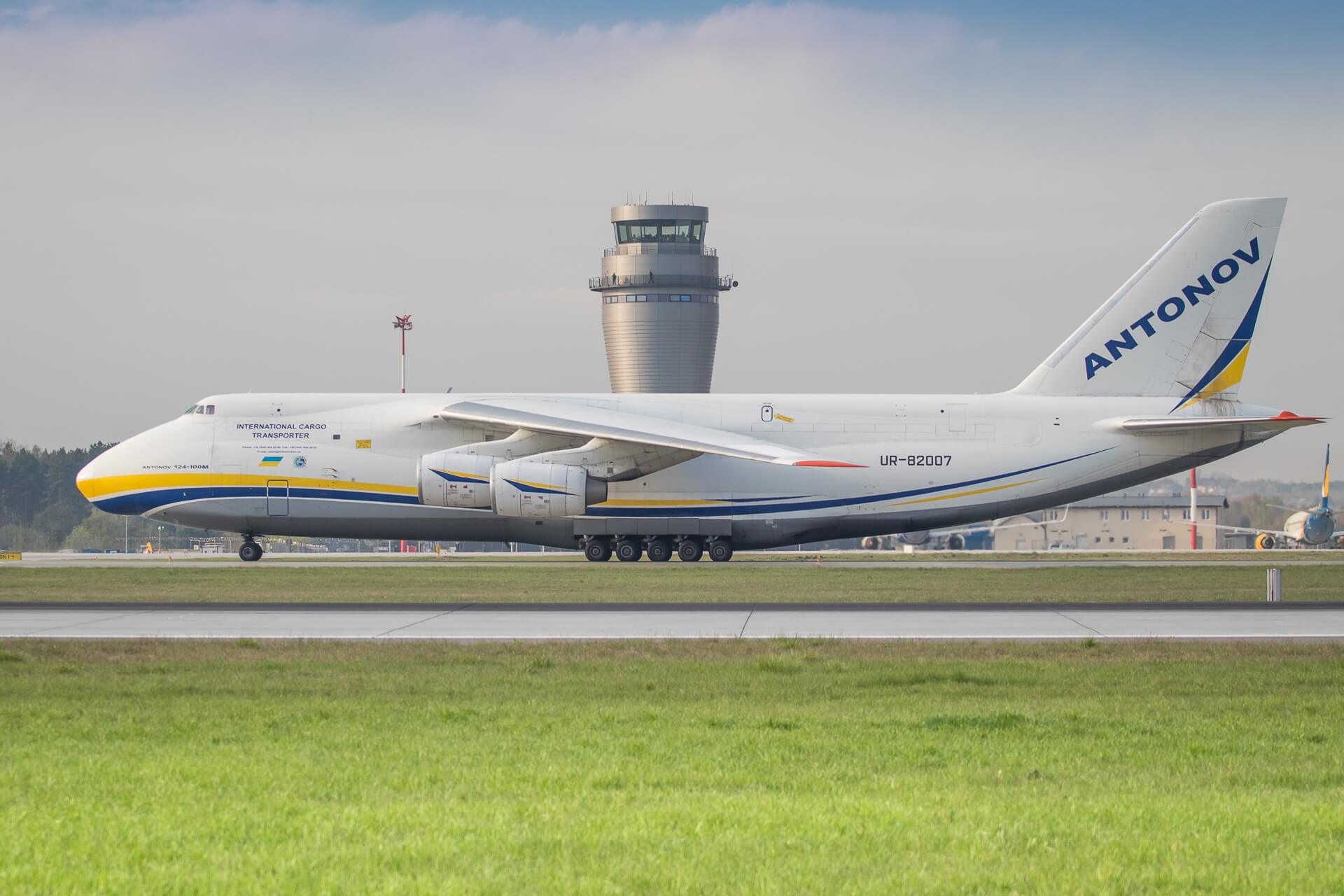 Antonov An-124 Rusłan