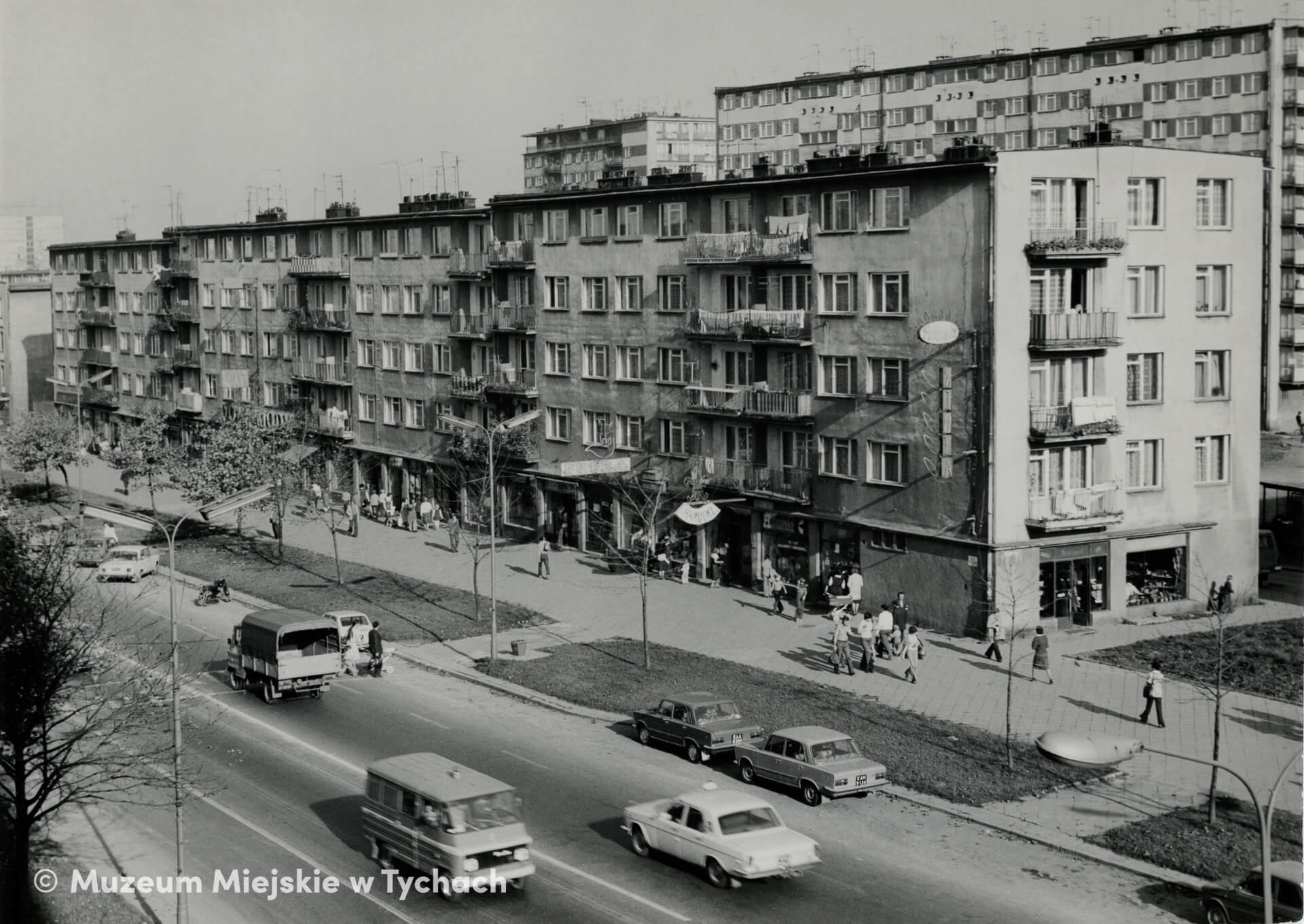 Budynek mieszkalny przy ul Dzierżyńskiego w Tychach