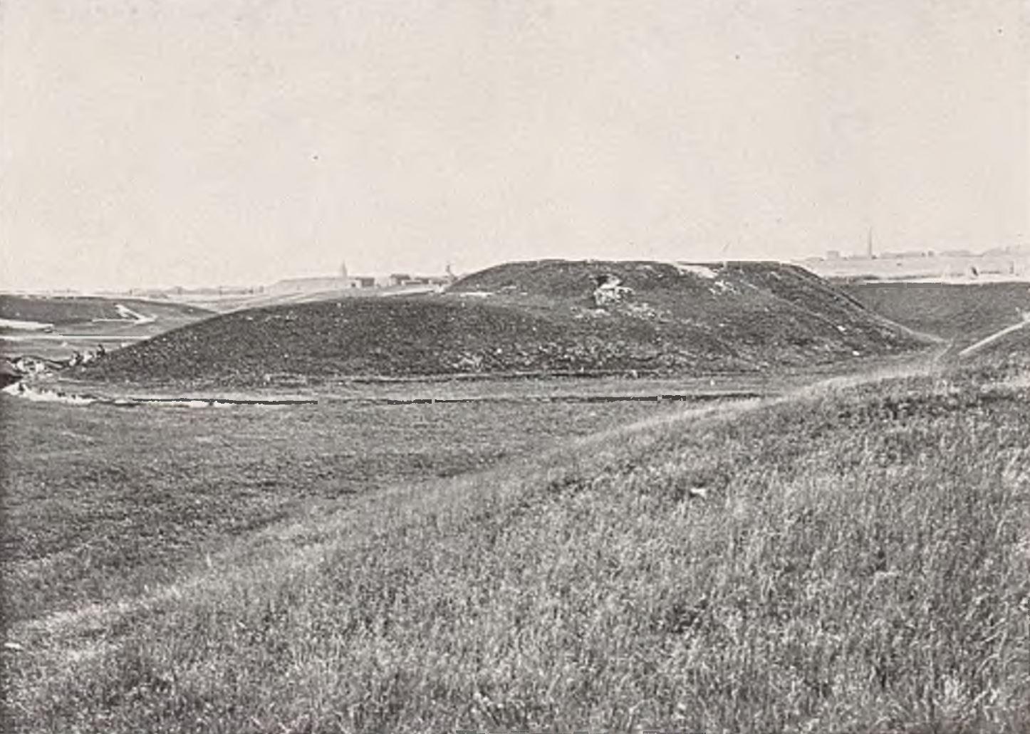 Pozostałość gródka w Rudzie Śląskiej-Kochłowicach, fotografia z lat międzywojennych