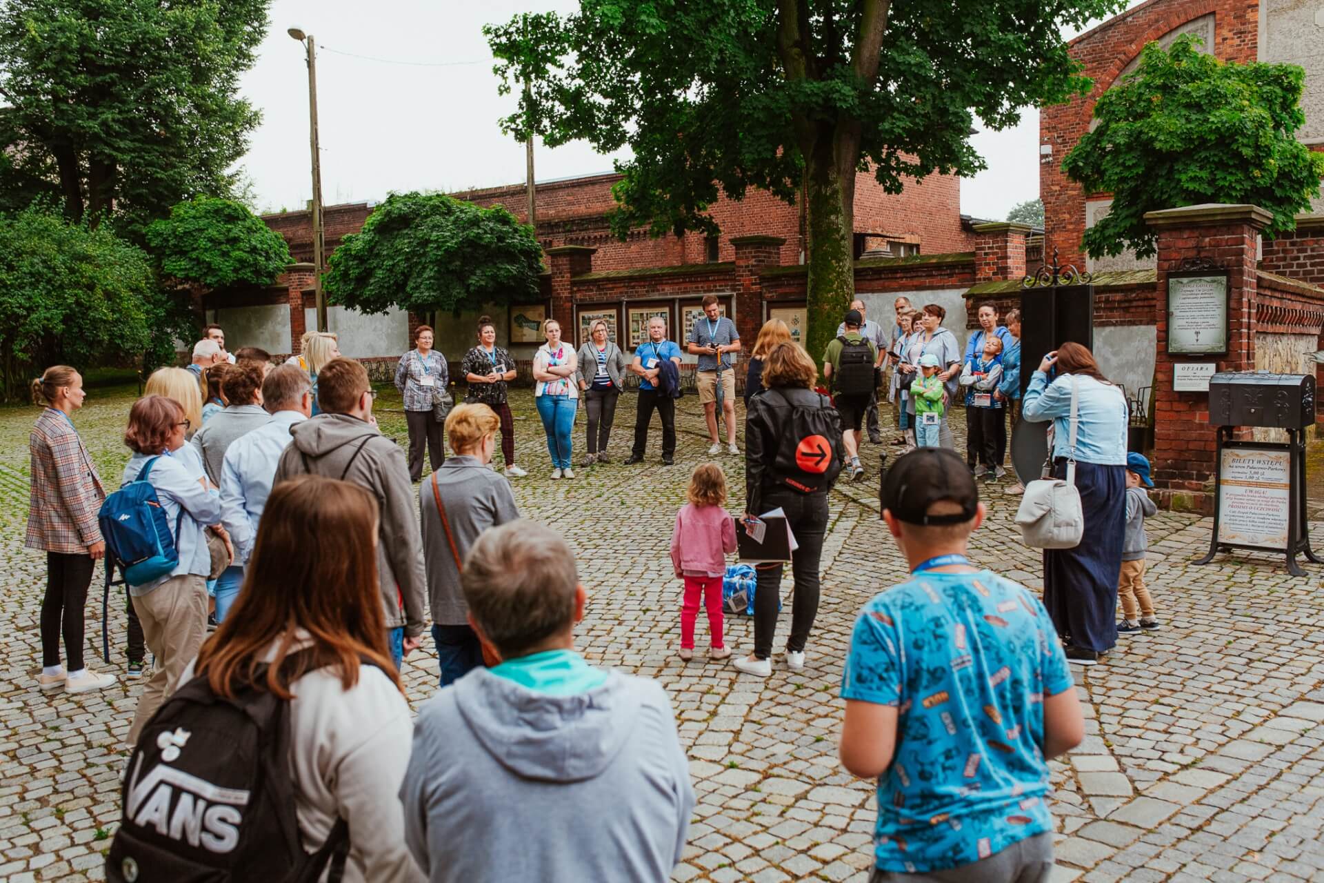 Kierunek GZM: wycieczka po Zespole Pałacowo-Parkowym w Pławniowicach