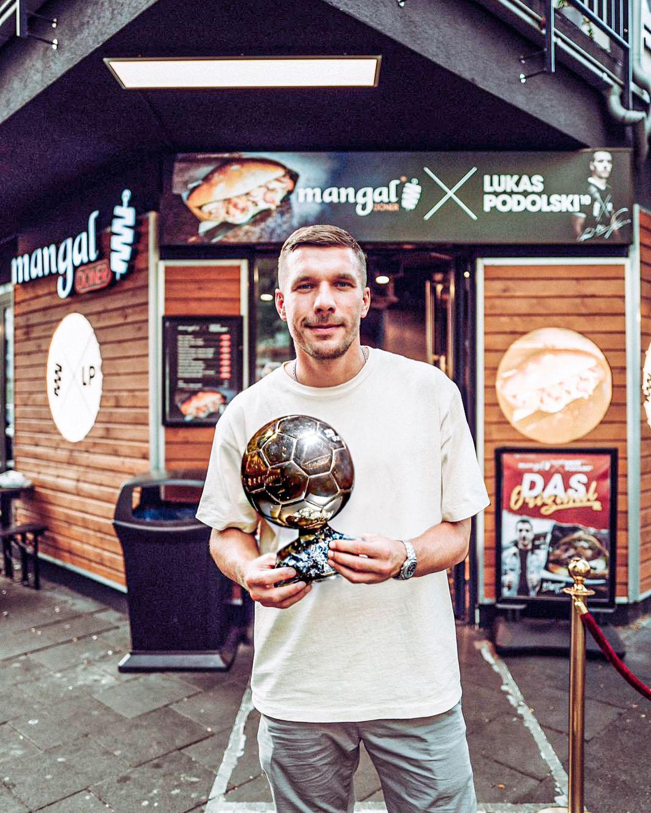 Lukas Podolski kebab 4