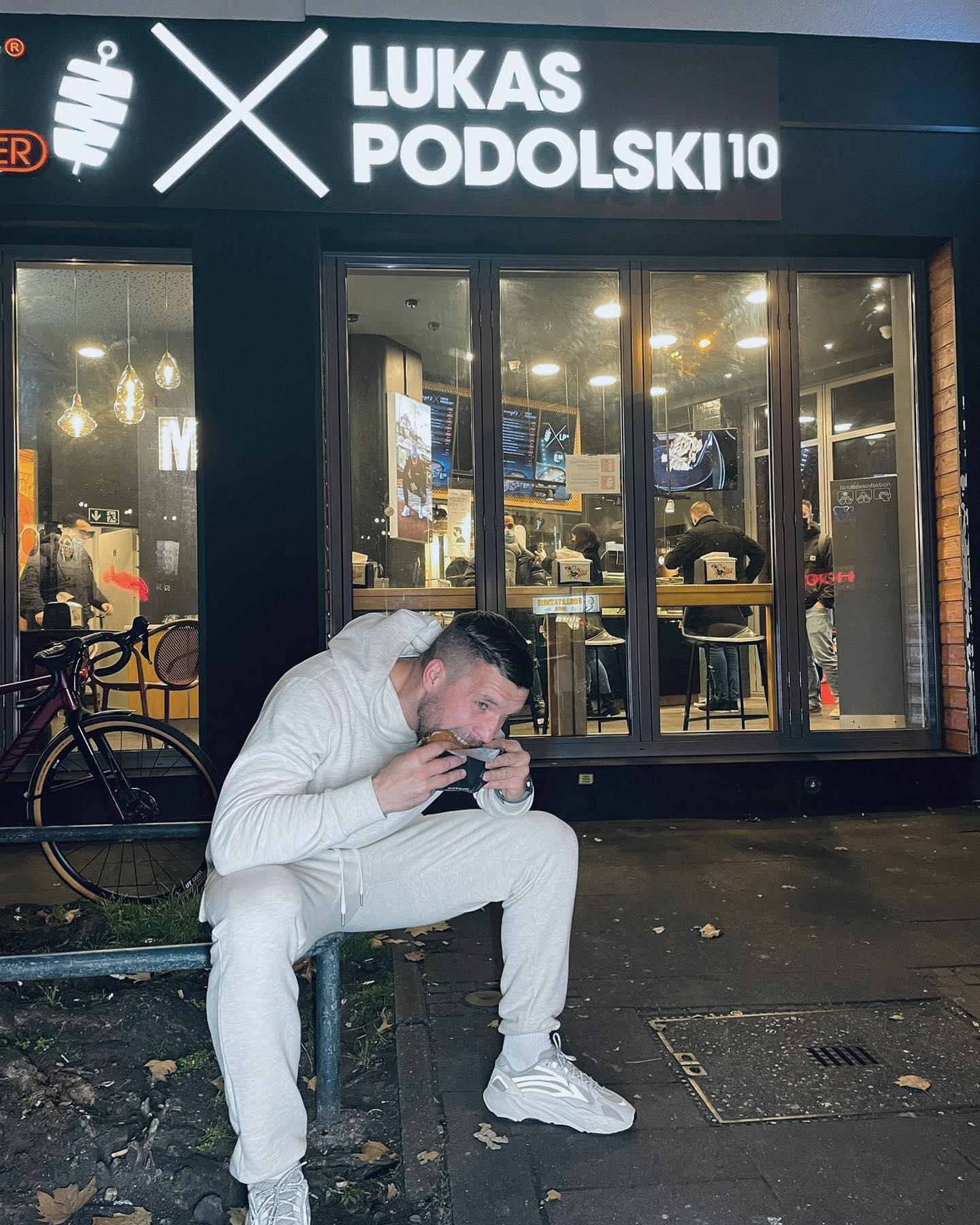 Lukas Podolski kebab 5