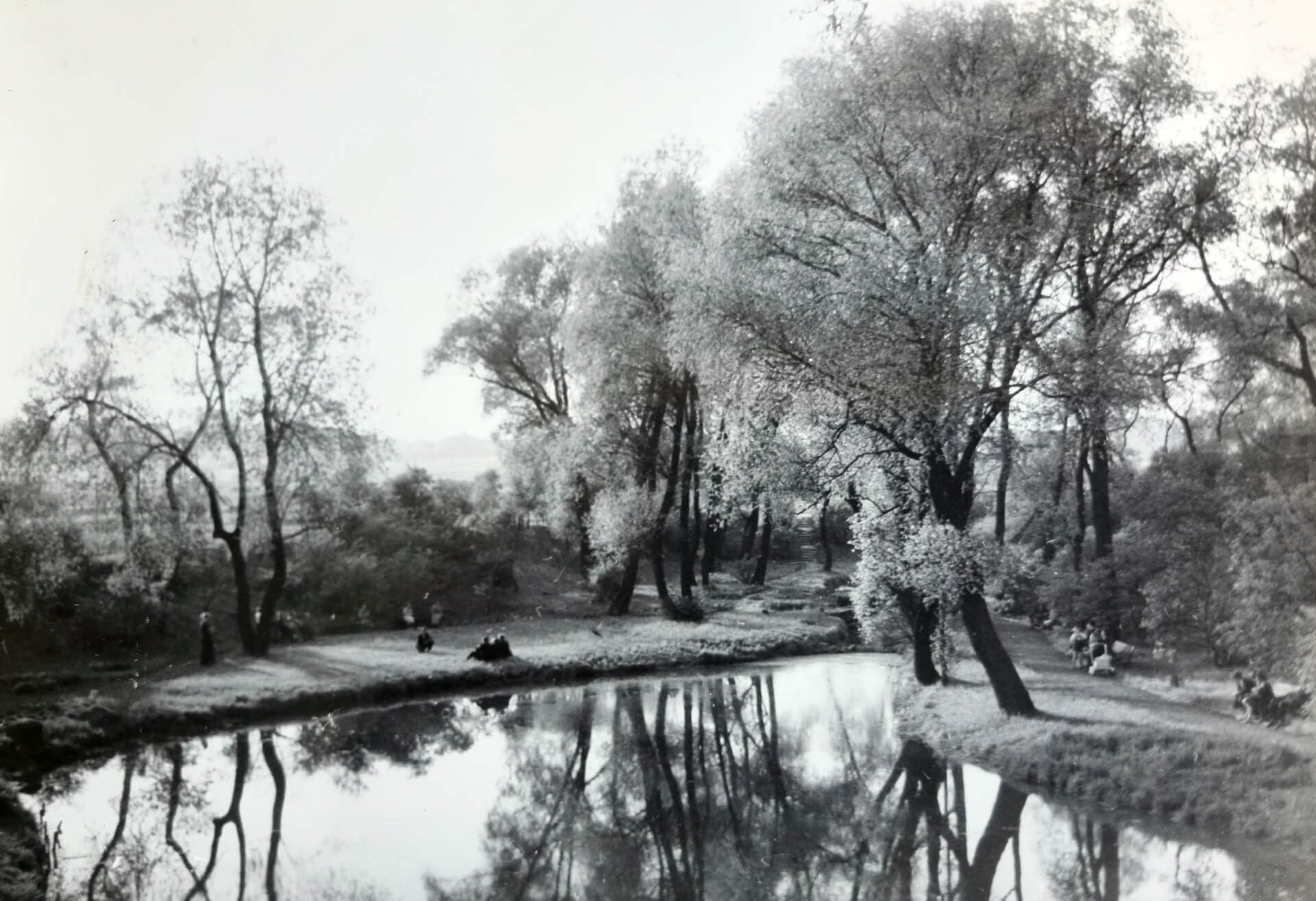 Nad Dużym Stawem w latach 50 08