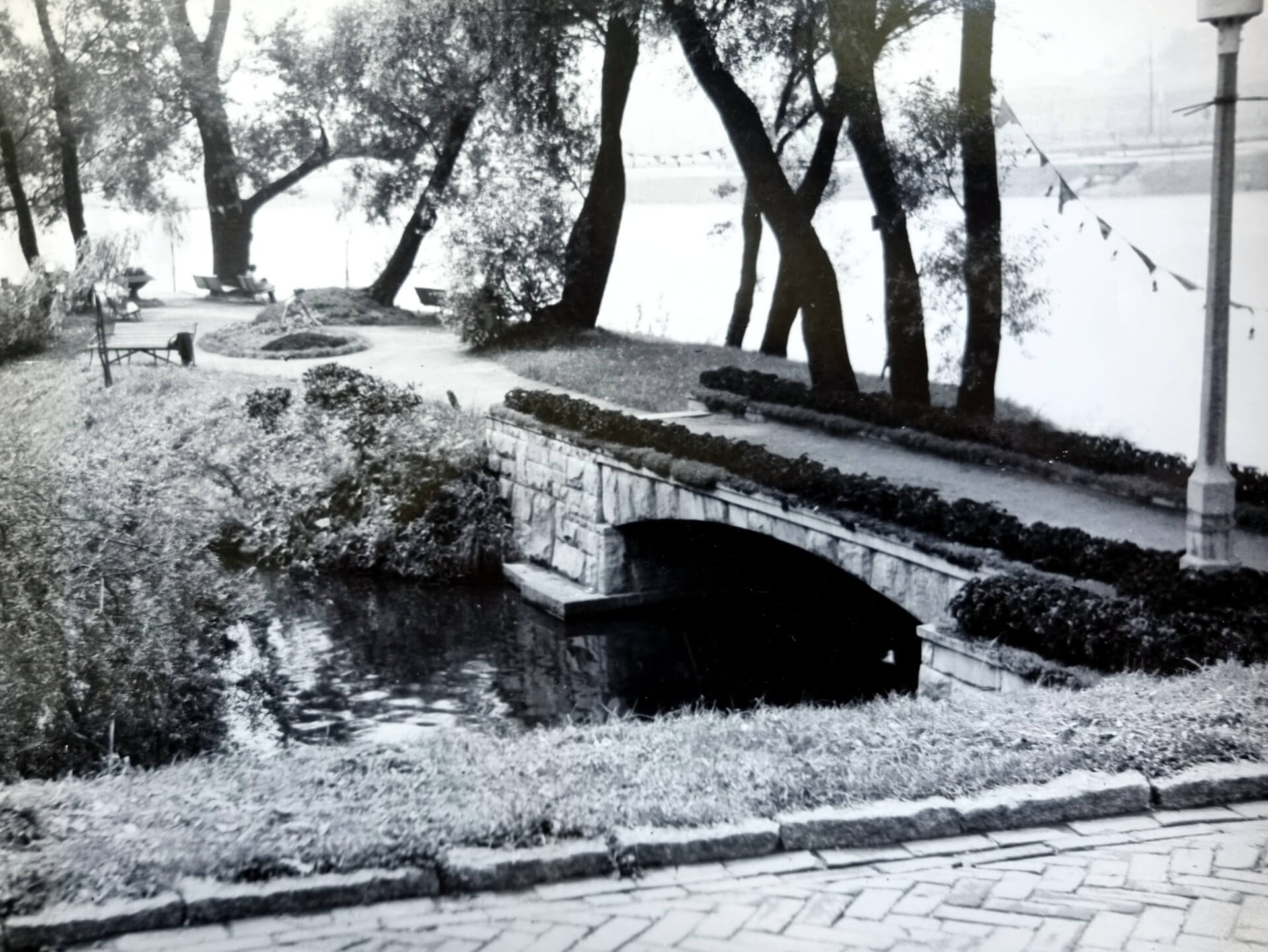 Nad Dużym Stawem w latach 50 23