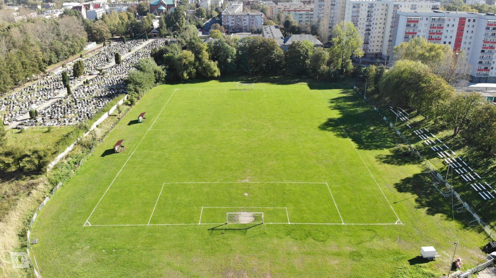 Stadion Nadziei. Kiedyś grał tutaj GKS Bobrek-Karb