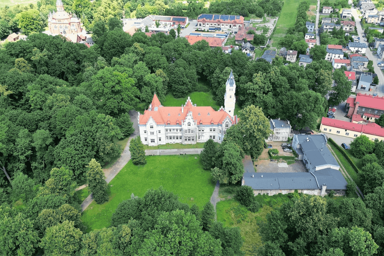 Pałac Donnersmarcków w Nakle Śląskim