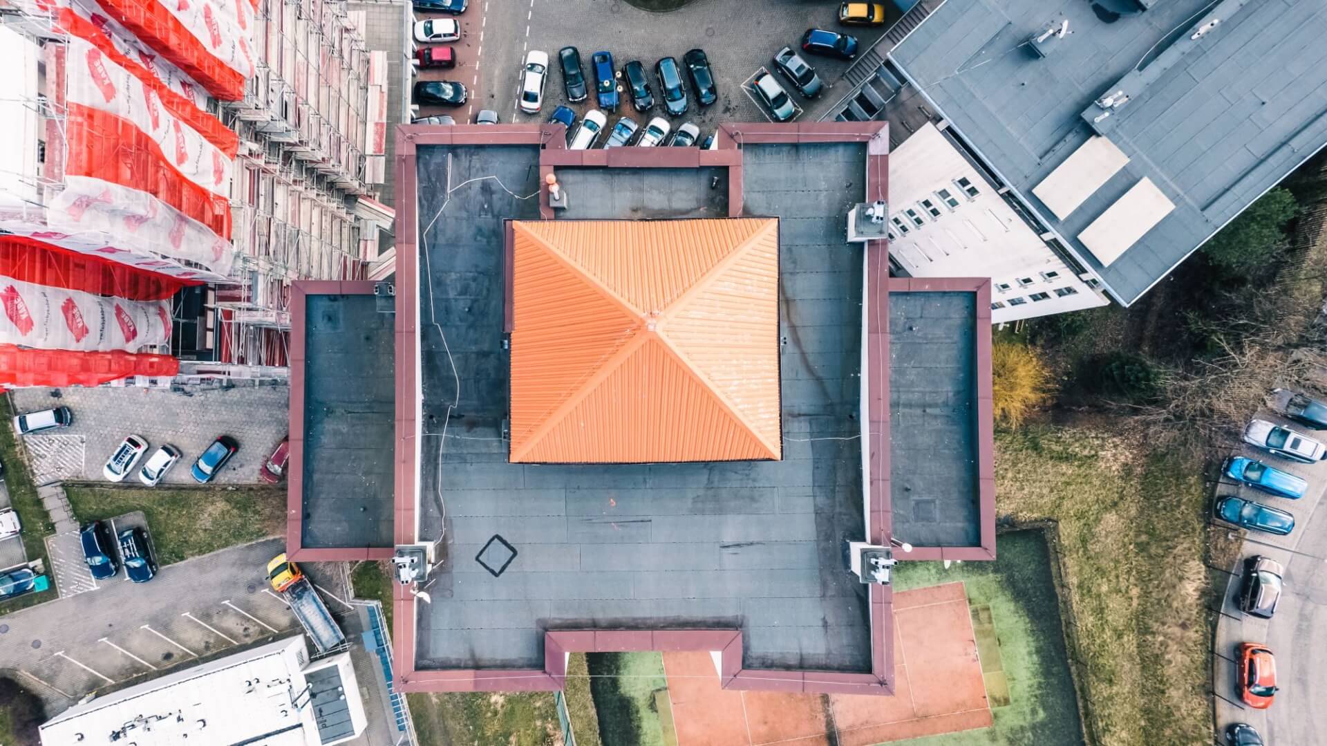 Piramidki, cuda wianki, czyli postmodernistyczne mieszkanie w Katowicach