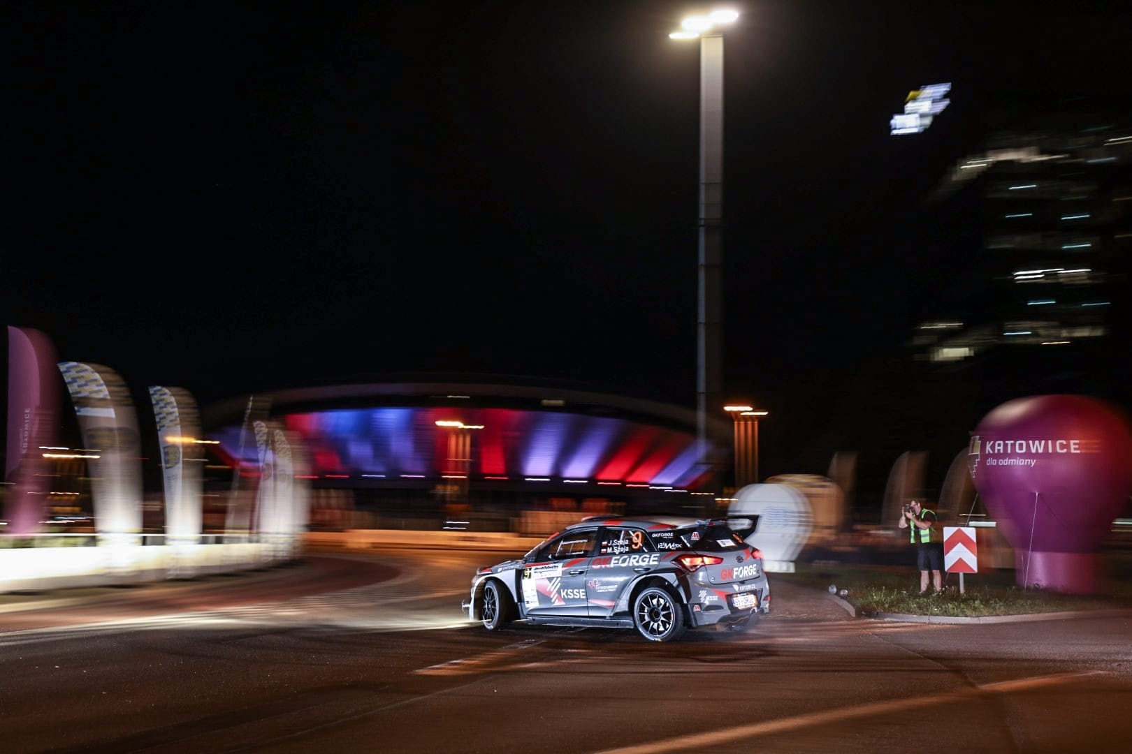 Rajd Śląska 2022, dzień 1. Prolog w Katowicach