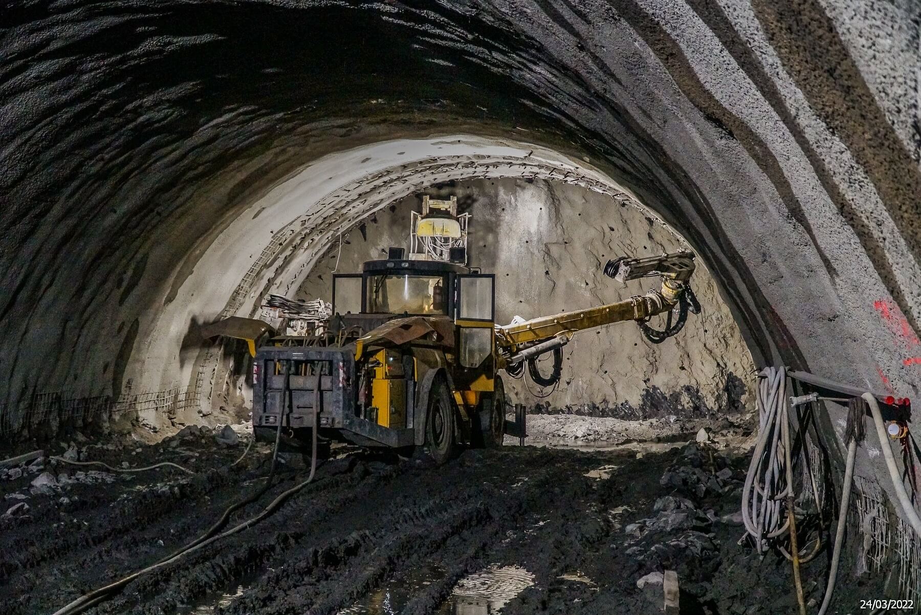 S1 w Beskidach: tunel w masywie Barania