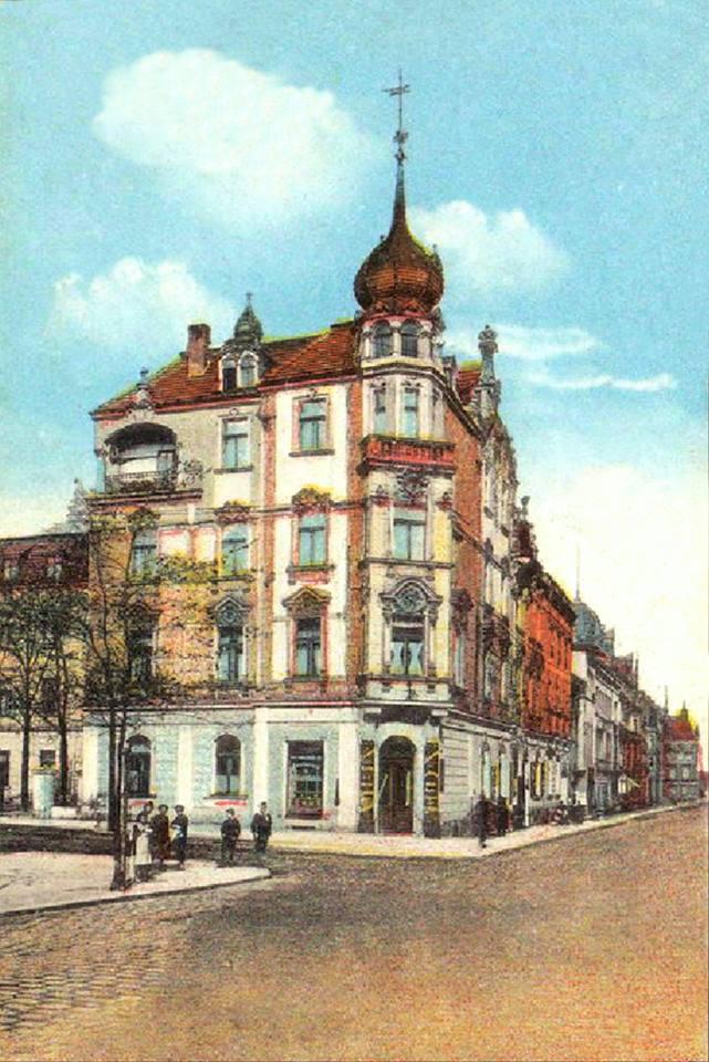 Tego widoku już nie zobaczymy Hotel Kaiserhof na płn zach narożniku skrzyżowania Stawowej i Młyńskiej
