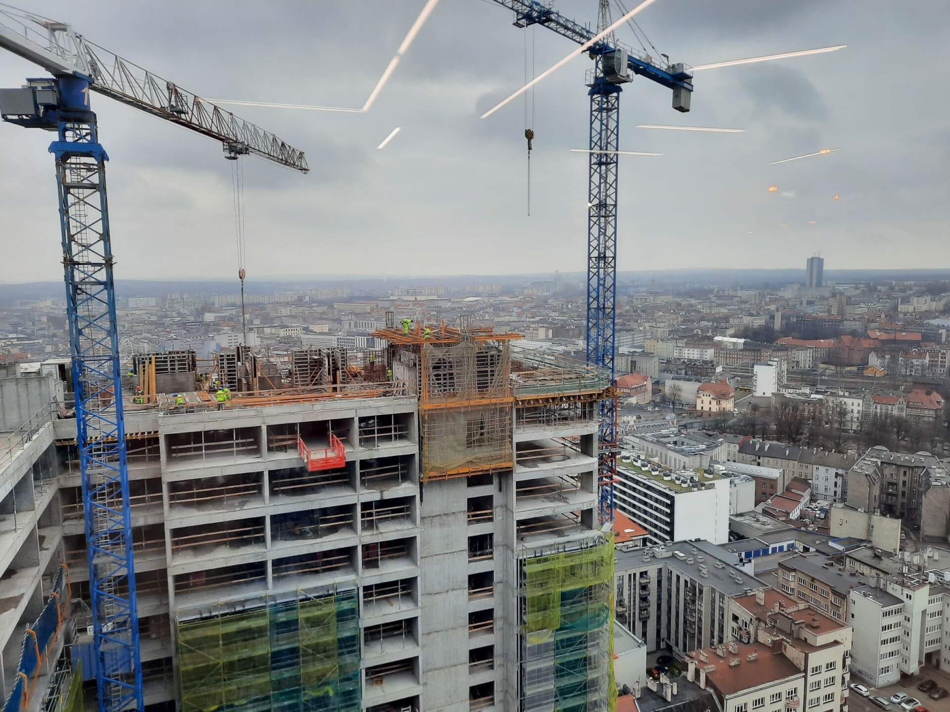 Widok 24 piętro Global Office 16