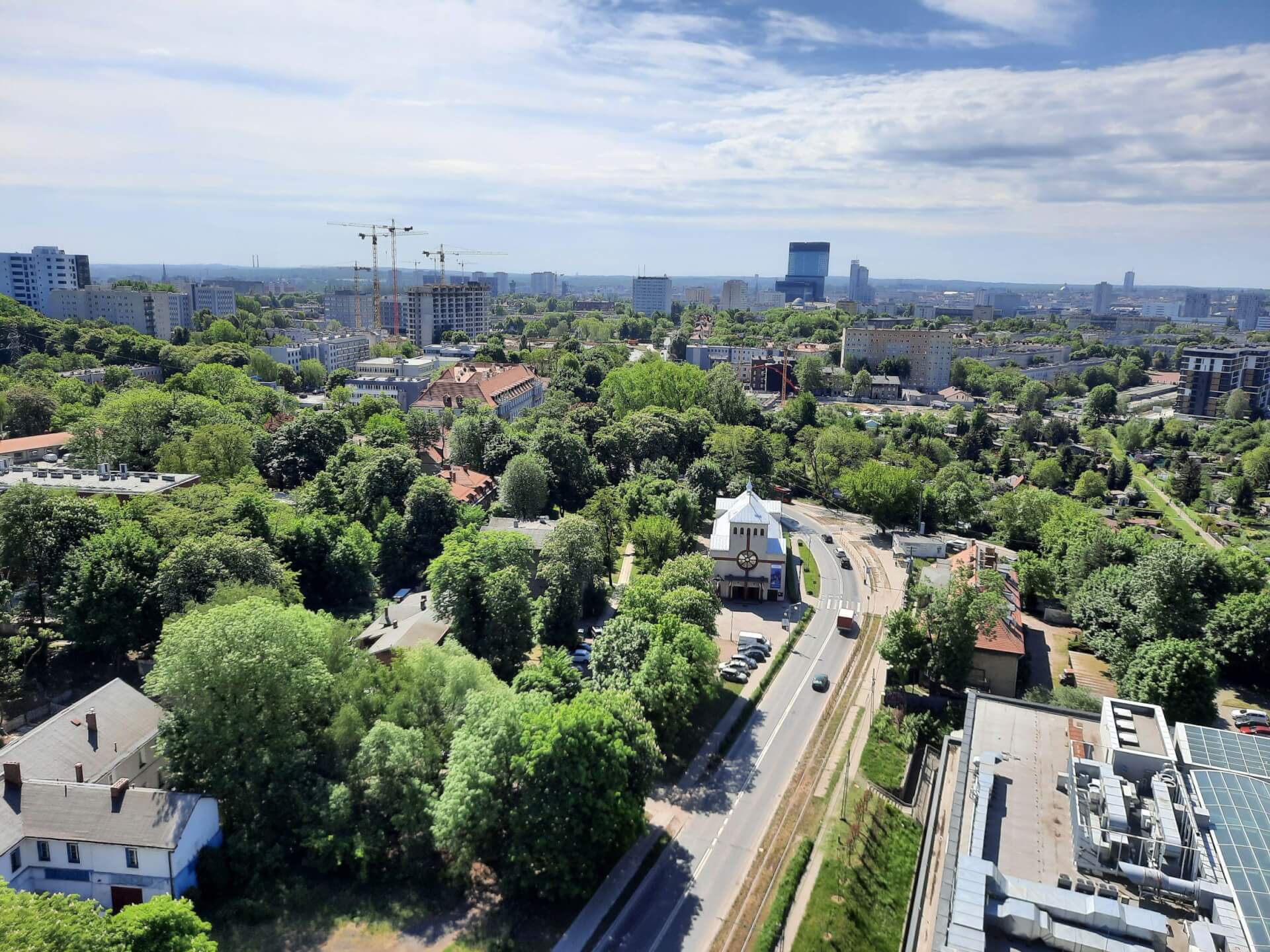 Widok z dachu biurowca DL Tower Katowice