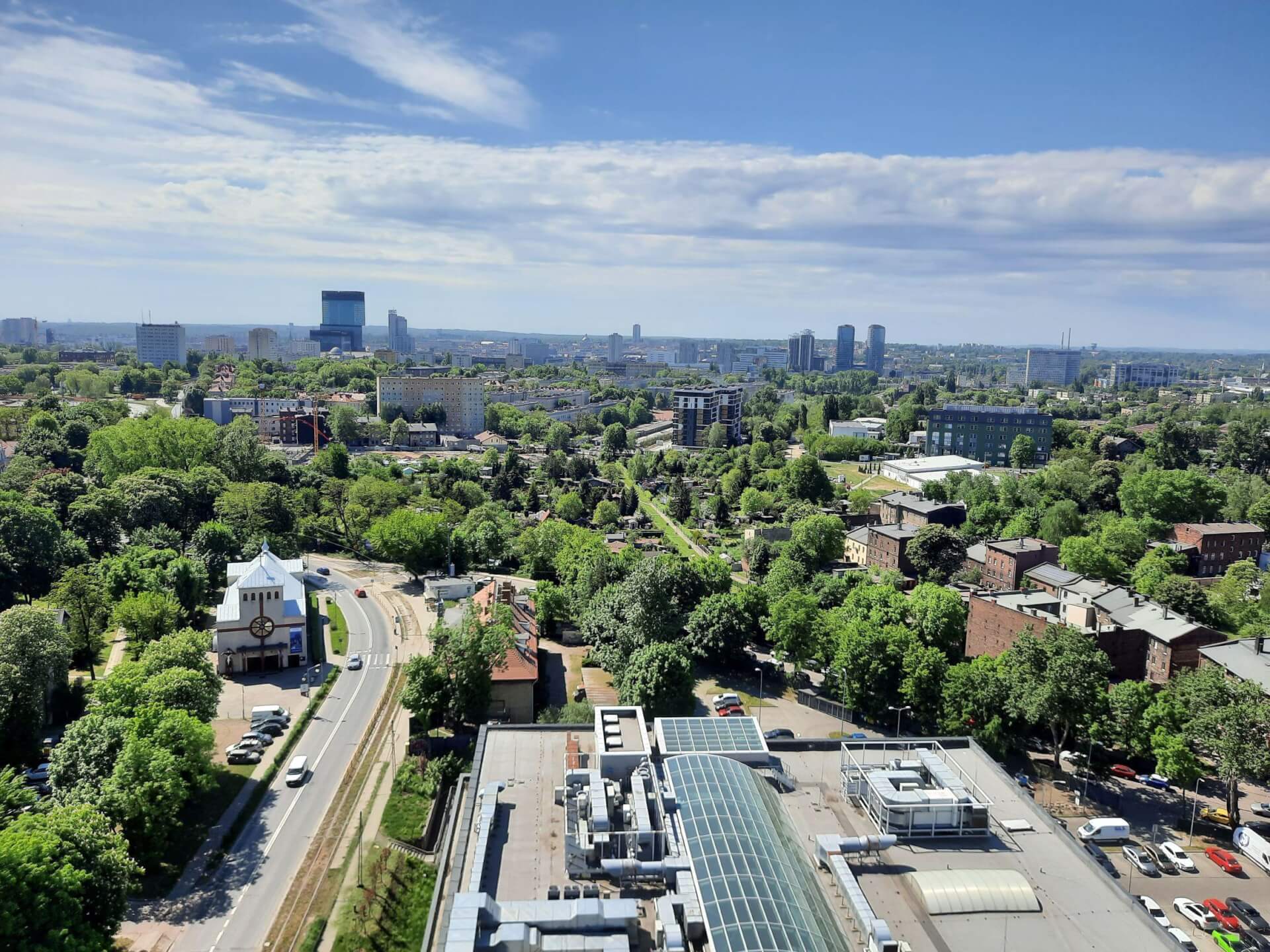 Widok z dachu biurowca DL Tower Katowice