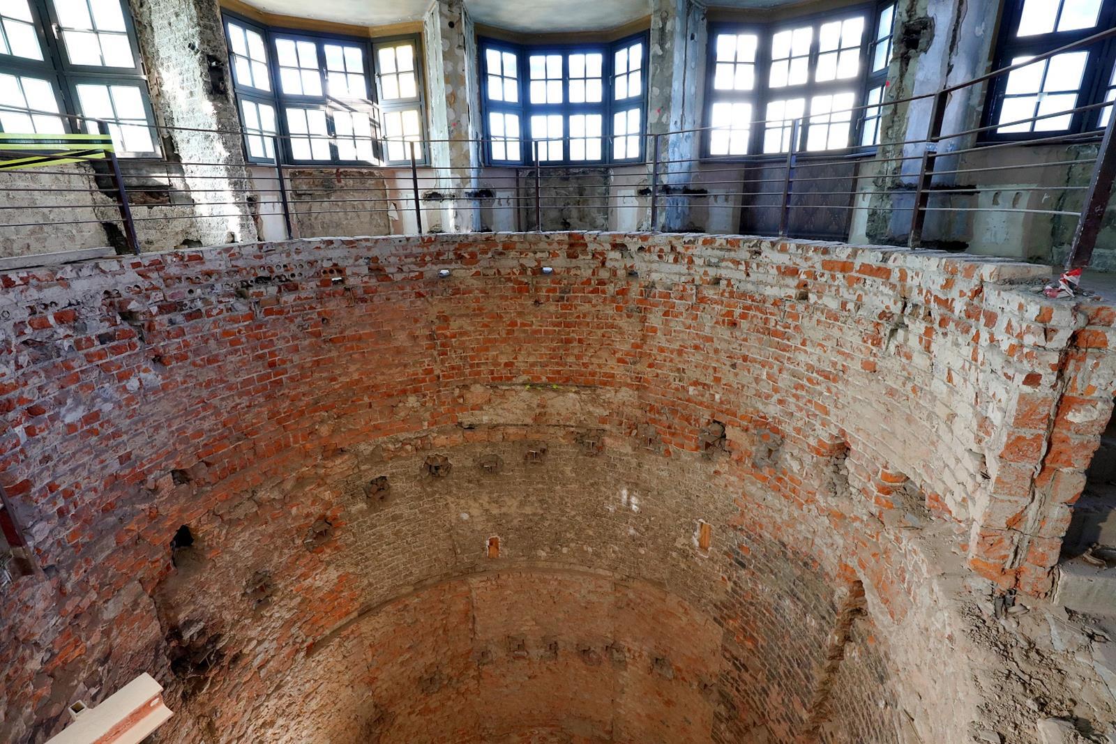 Wnętrze AdmiralsPalast, remont