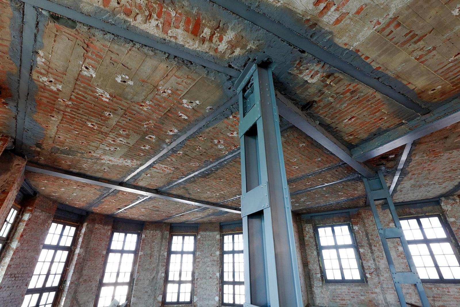 Wnętrze AdmiralsPalast, remont