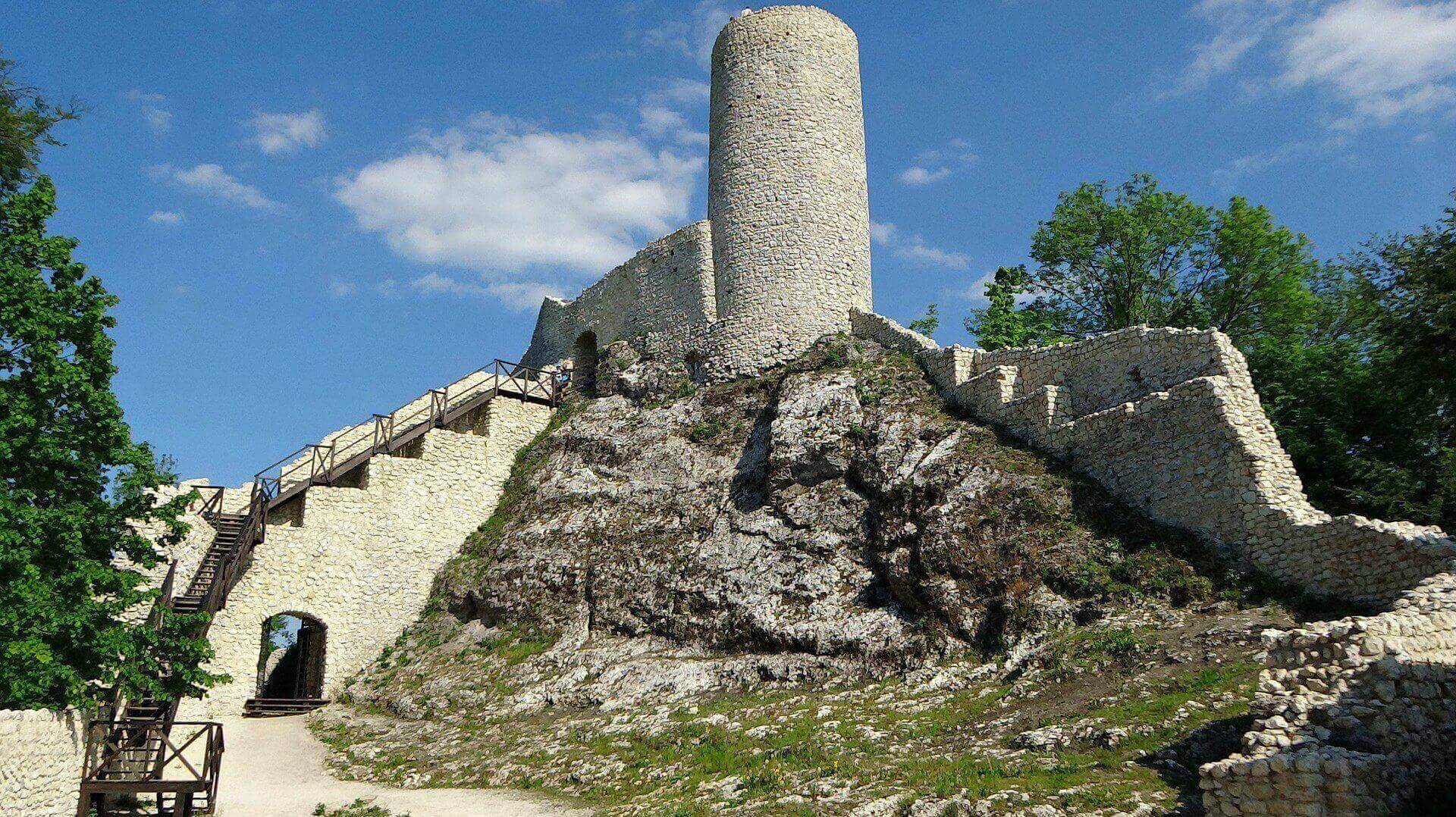 Zamek Pilcza w Smoleniu
