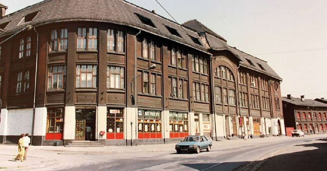"Tu w Kaufhausie na Fryncicie...". Historia osiedla Kaufhaus w Rudzie Śląskiej. Archiwalne foty