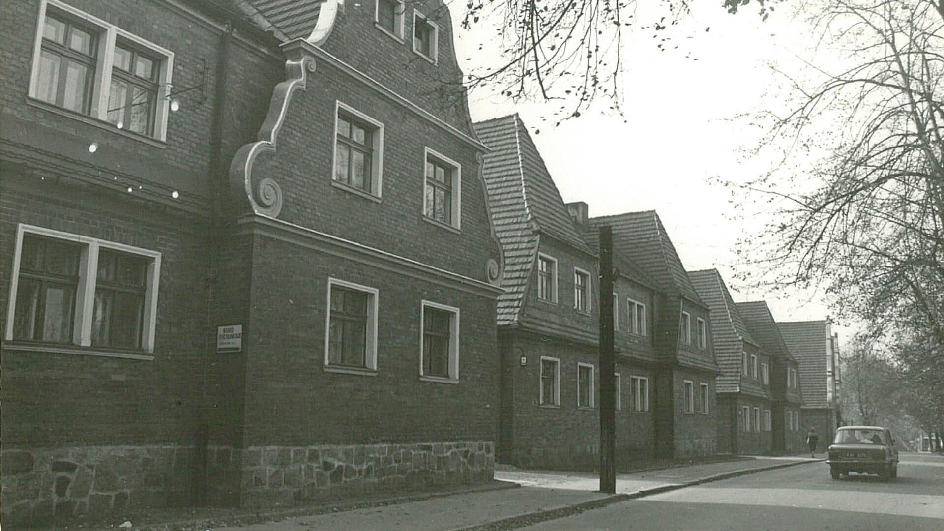 Zabudowa ul Kościelnej w 1995 r., Ruda Śląska Zabudowa ul Kościelnej w 1995 r., Ruda Śląska