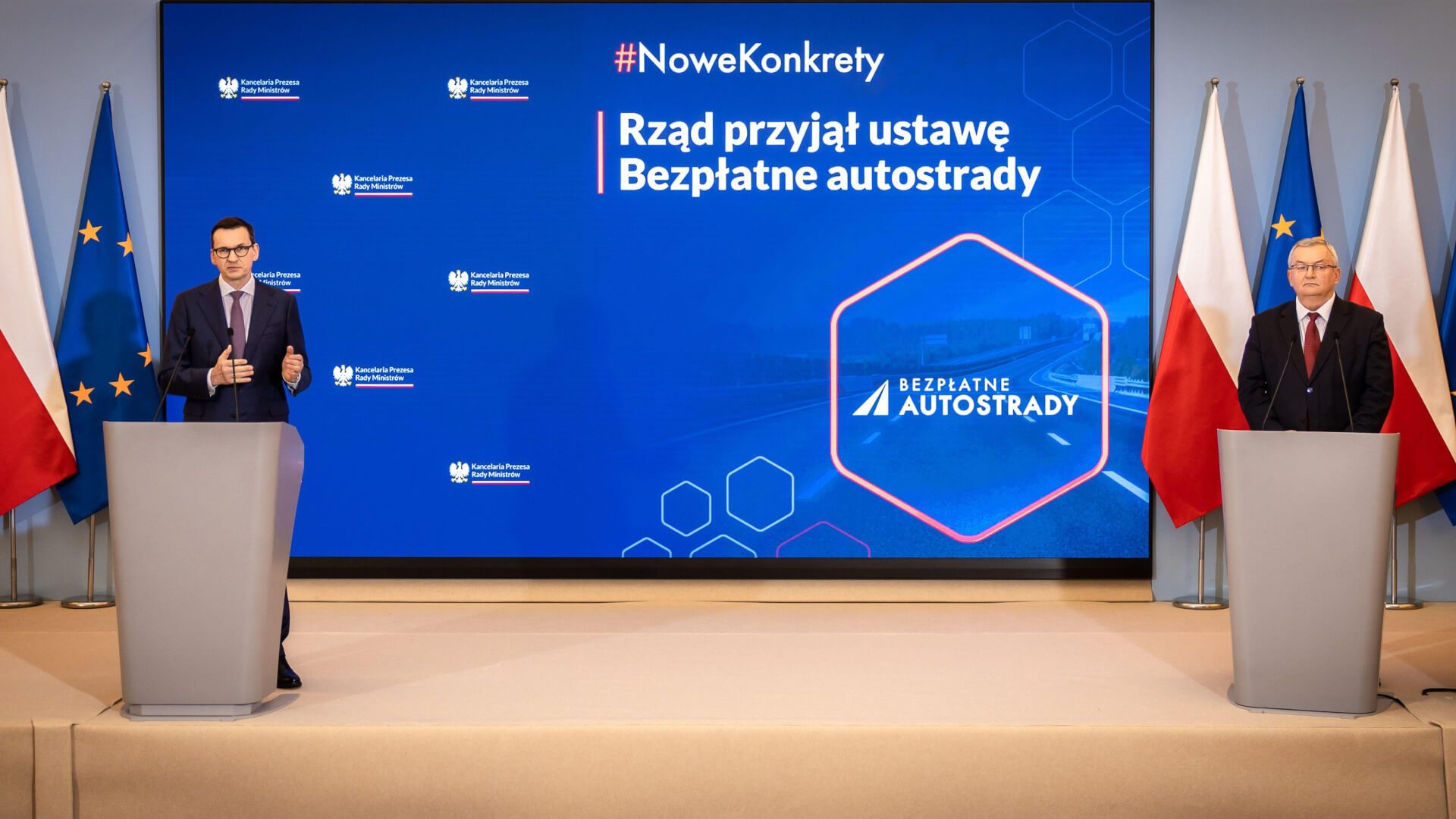 Mateusz Morawiecki Andrzej Adamczyk Mateusz Morawiecki Andrzej Adamczyk