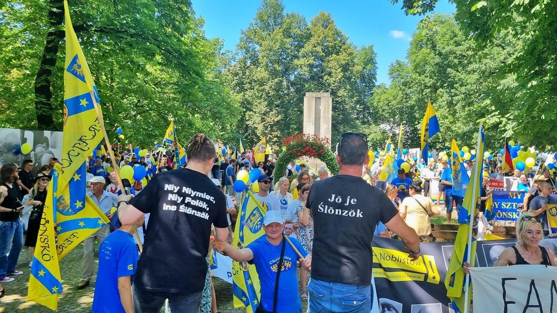 Poseł Pi S poparłby ustawę o języku śląskim Choć uważa że to taki Święty Graal Poseł Pi S poparłby ustawę o języku śląskim Choć uważa że to taki Święty Graal