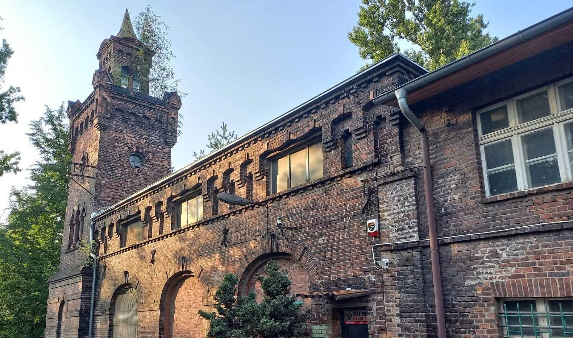 Szyb Franciszek Budynek administracji Szyb Franciszek Budynek administracji