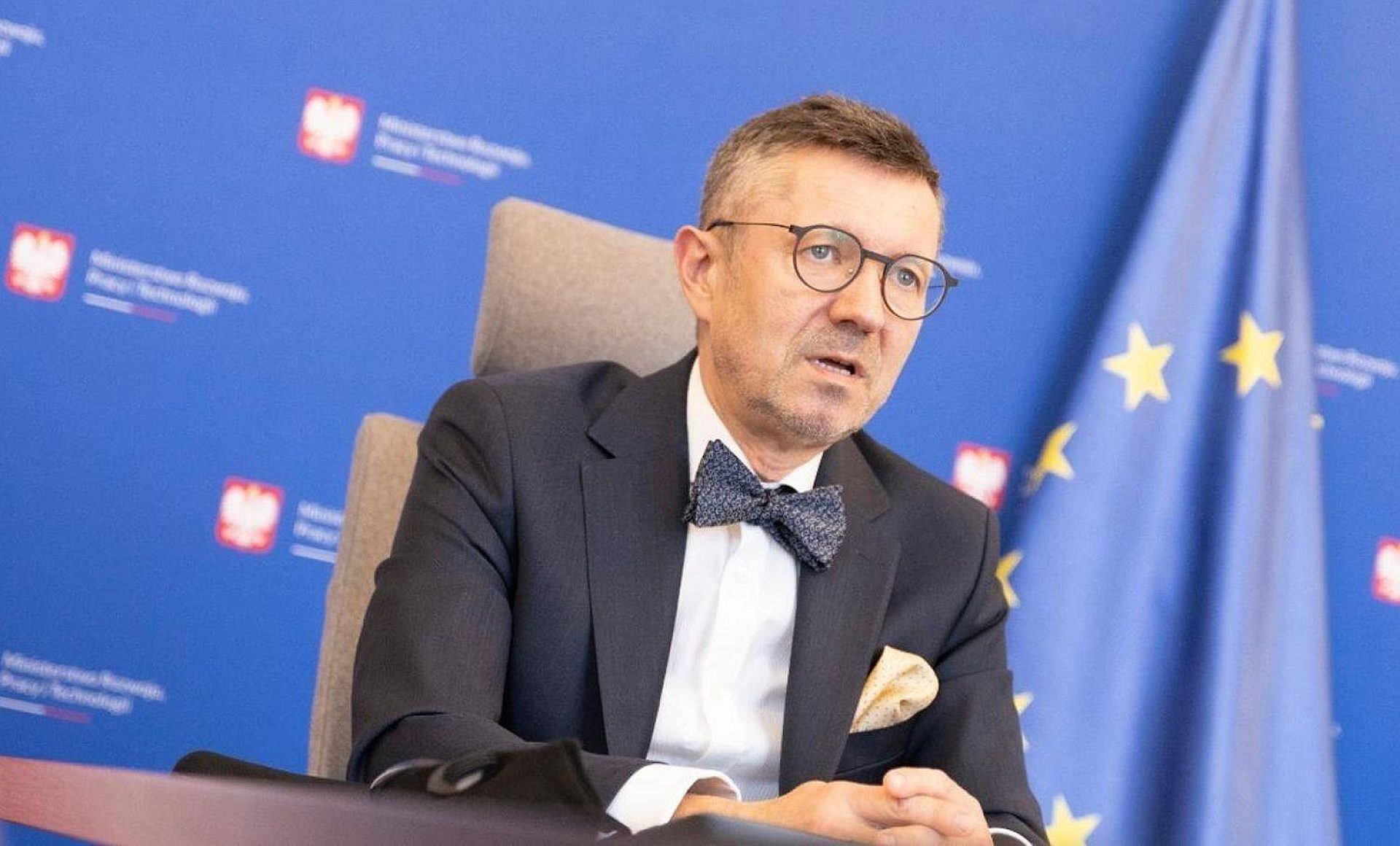 Robert Tomanek Robert Tomanek