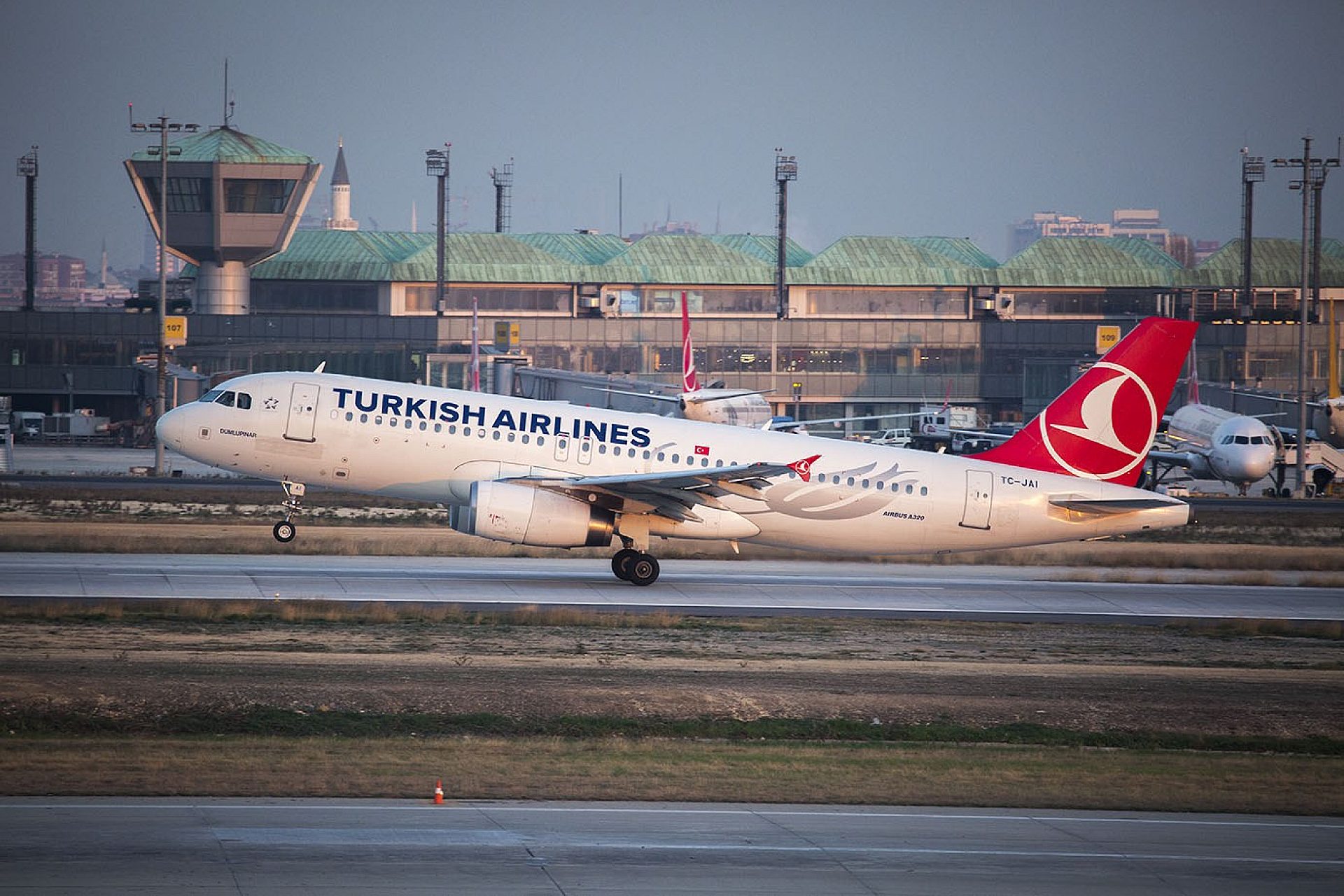 Turkish Airlines w Katowice Airport Turkish Airlines w Katowice Airport