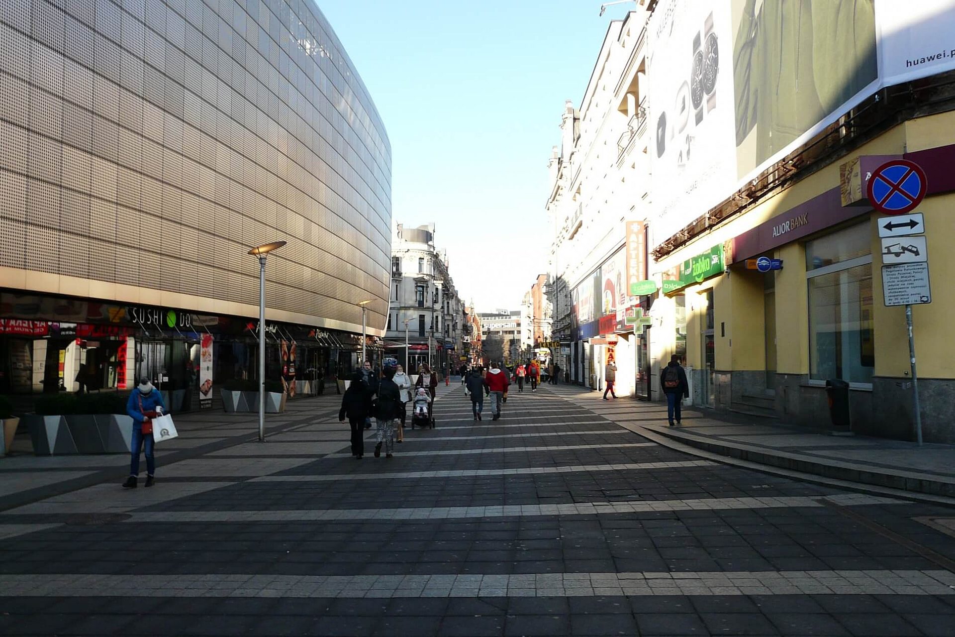Plac Marii i Lecha Kaczyńskich vel Wilhelma Szewczyka to obecnie w dużej części ulica Plac Marii i Lecha Kaczyńskich vel Wilhelma Szewczyka to obecnie w dużej części ulica