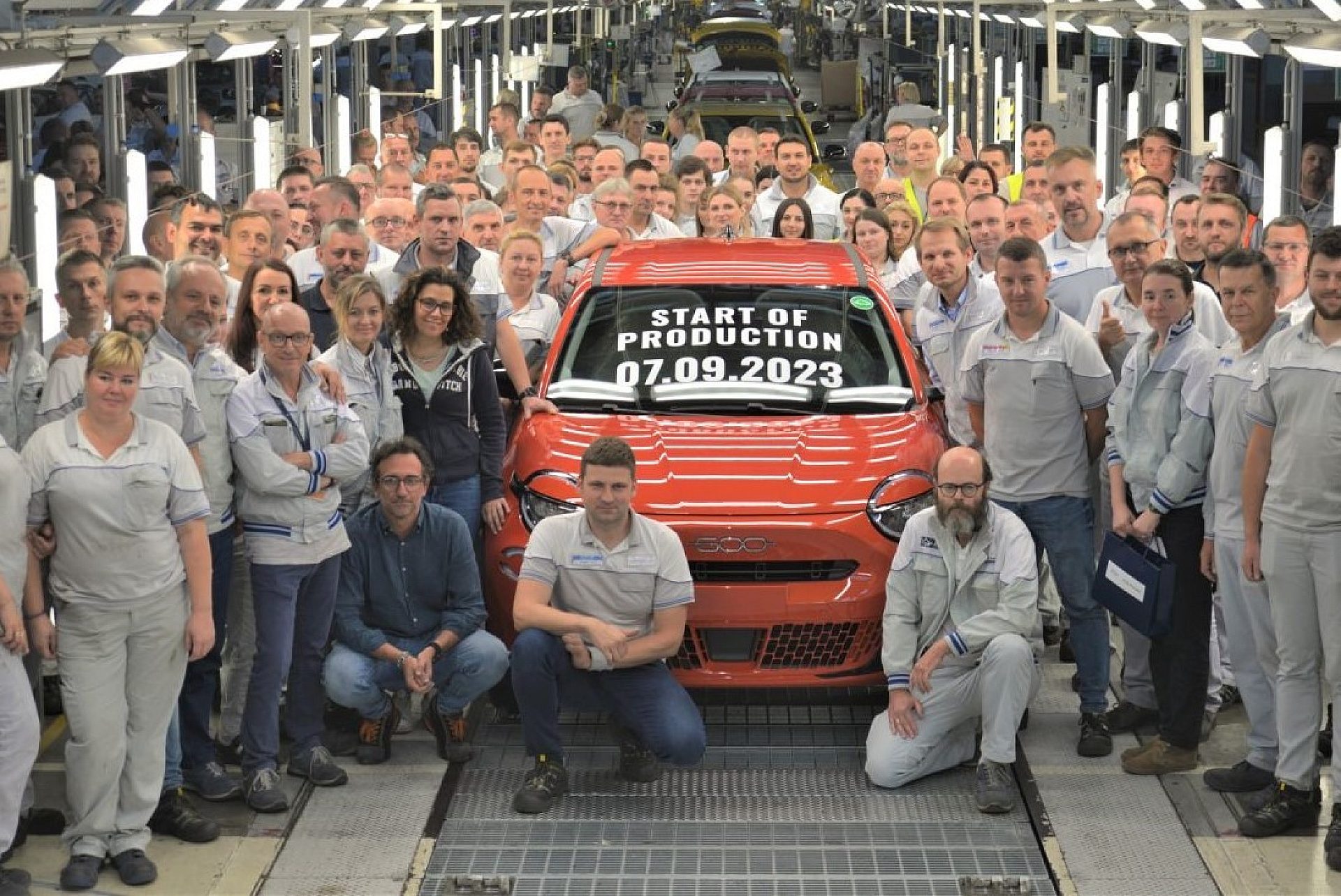 W Tychach rozpoczęła się produkcja nowego Fiata 600e W Tychach rozpoczęła się produkcja nowego Fiata 600e