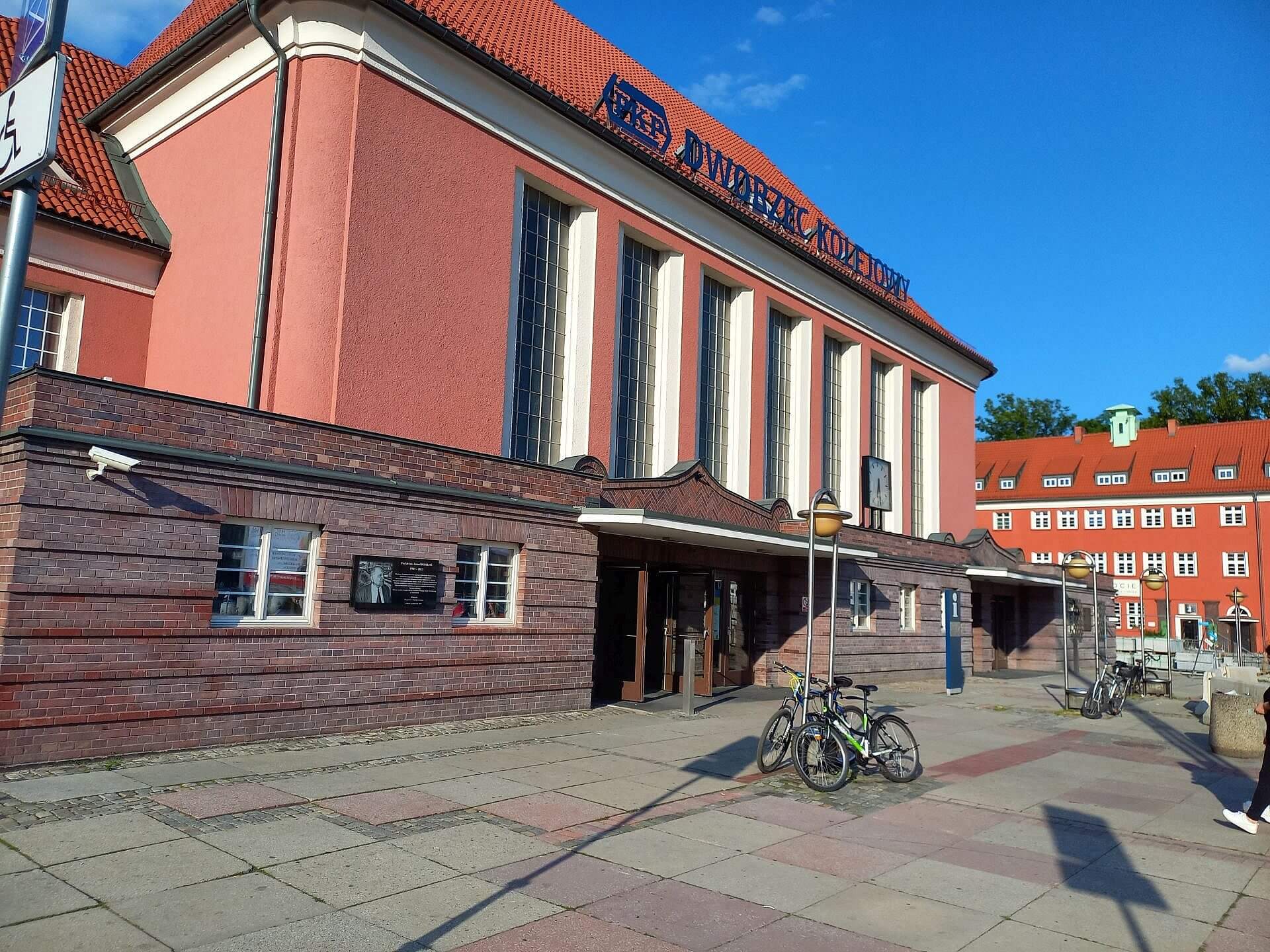 Dworzec PKP w Gliwicach Dworzec PKP w Gliwicach