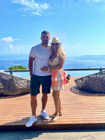 Lukas Podolski z żoną Moniką Lukas Podolski z żoną Moniką