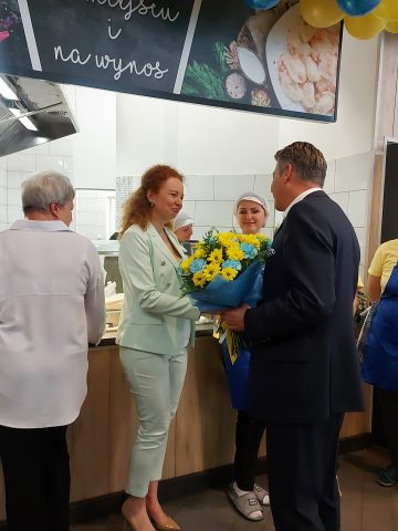 wręczenie kwiatów bistro ukraińskie wręczenie kwiatów bistro ukraińskie