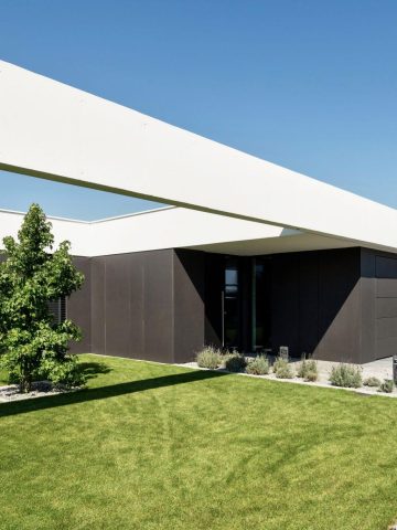 Dom na jednym poziomie w Żorach w woj. śląskim Dom na jednym poziomie w Żorach w woj. śląskim