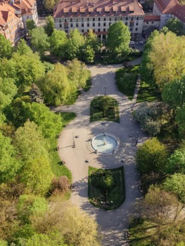 Plac Akademicki w Bytomiu Plac Akademicki w Bytomiu