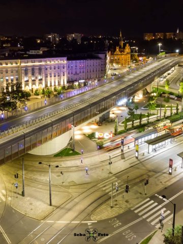 Rynek w Chorzowie z estakadą Rynek w Chorzowie z estakadą