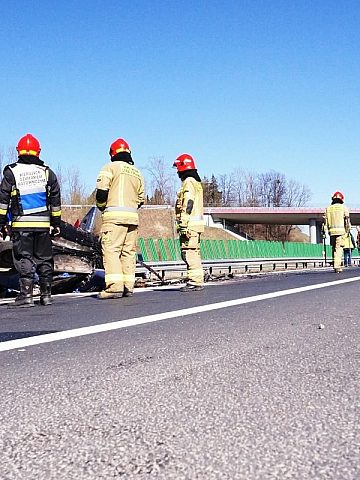 Wypadek na drodze ekspresowej S 52 pomiędzy Cieszynem a Skoczowem1 Wypadek na drodze ekspresowej S 52 pomiędzy Cieszynem a Skoczowem1
