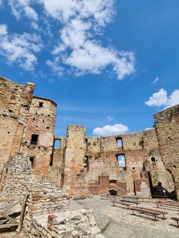 Zamek w Siewierzu latem 2022 Zamek w Siewierzu latem 2022