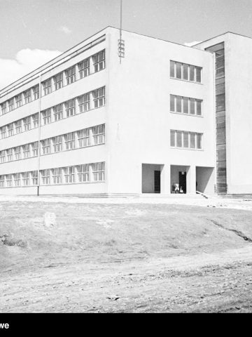 Zaprojektowany przez Karola Schayera budynek szkoły w Radzionkowie Zaprojektowany przez Karola Schayera budynek szkoły w Radzionkowie