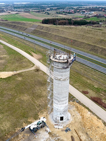 Budowa wieży radiolokacyjnej w Sączowie Budowa wieży radiolokacyjnej w Sączowie