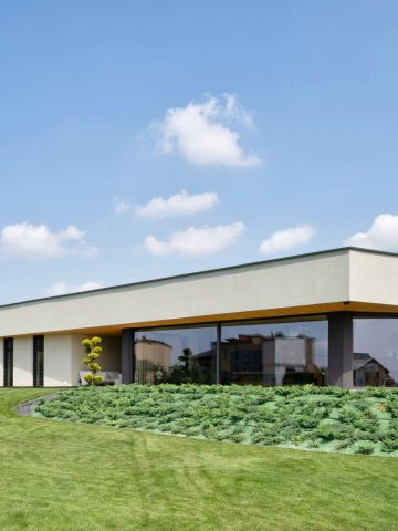 Corner house laziska 19 Corner house laziska 19