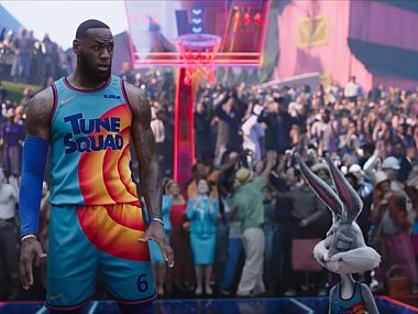 Lebron james w filmie kosmiczny mecz jpg Lebron james w filmie kosmiczny mecz jpg