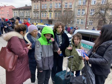 Wojna w Ukrainie. Kobiety stają przed trudnym wyborem Rodzina Natalii