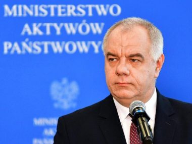 Podatek ma obniżyć ceny prądu? "Socjalizm w czystej formie" Jacek Sasin