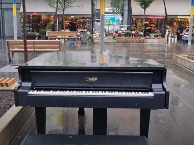 Katowice Miasto Muzyki. Tutaj nawet fortepiany grają same Fortepian w Katowicach