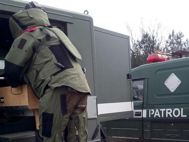 Dwa specjalistyczne wozy patrolu saperskiego pojawiły się w Knurowie. O co chodzi? 63 E31 CAE 7 E6 C 4 A06 8 E29 4 C73 F475 DF30