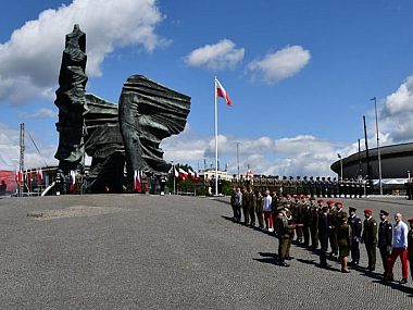 Dzień Weterana w Katowicach i piknik w Parku Śląskim Katowice Centralne Obchody Dnia Weterana Działań Poza Granicami Państwa 2