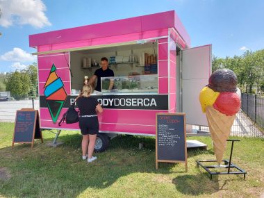 Otwarcie nowego punktu lodziarni "Przez Lody do Serca" Przez Lody do Serca